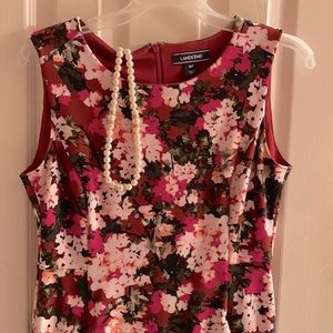 Lands End fitted shift style dress in pink floral